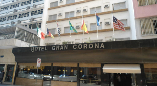 Hotel Gran Corona, Забронировать Отель Отели Сан-Пауло 3 звезды, рядом с Maria Della Costa Theater, 3*