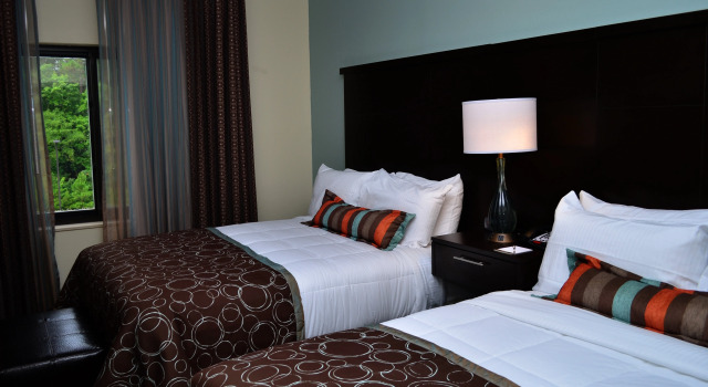 Staybridge Suites North Jacksonville by IHG, Забронировать Отель Джэксонвилл Северная Каролина
