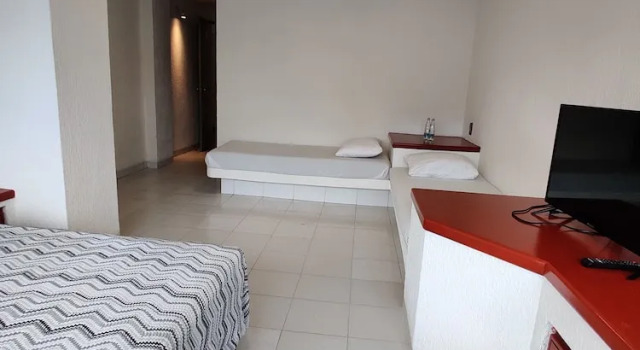 Номер Standard с видом на улицу Hotel Aristos Acapulco