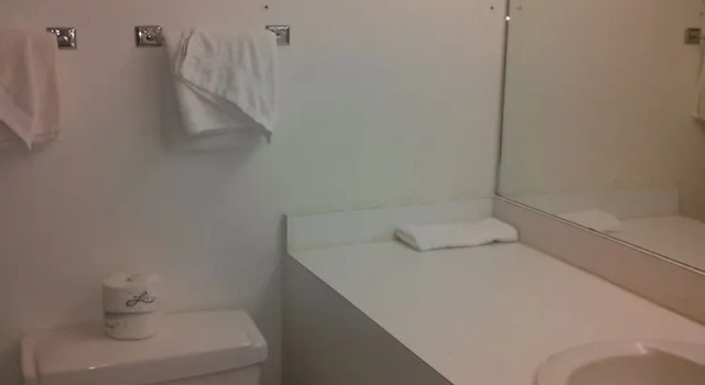 Четырёхместный номер Standard Val U Stay Inn and Suites