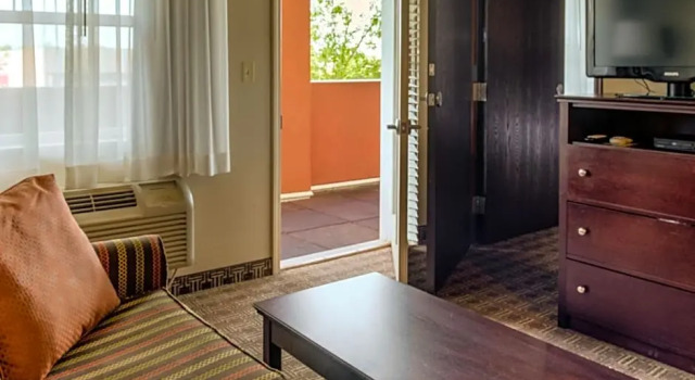 Люкс Superior MainStay Suites St Robert - Fort Leonard Wood