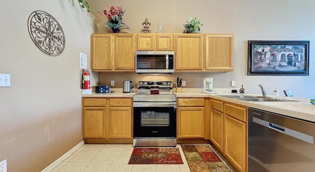 Вилла 4 Bed in Emerald Island Resort Mins to Disney