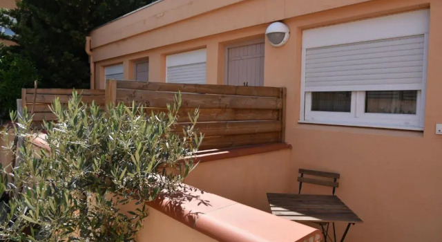Standardowy dwuosobowy pokój i balkonem Hôtel Les Mimosas