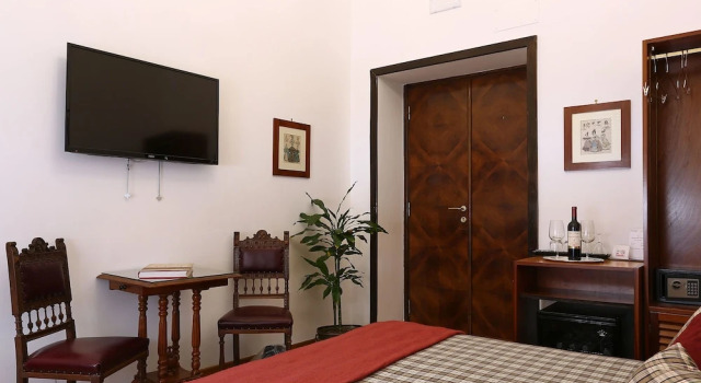 Номер Deluxe Houspitality Caesar Bed & Breakfast