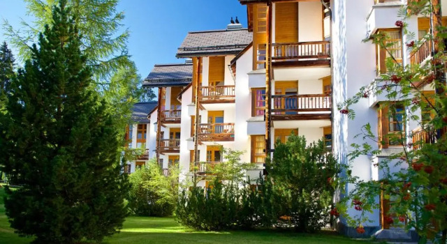 Schweizerhof Ferienwohnungen Lenzerheide 4, Book Hotel Vaz-Obervaz Grisons