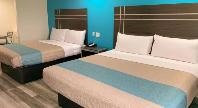 Четырёхместный номер Deluxe Motel 6 Houston, TX - Hwy 249 and Fallbrook