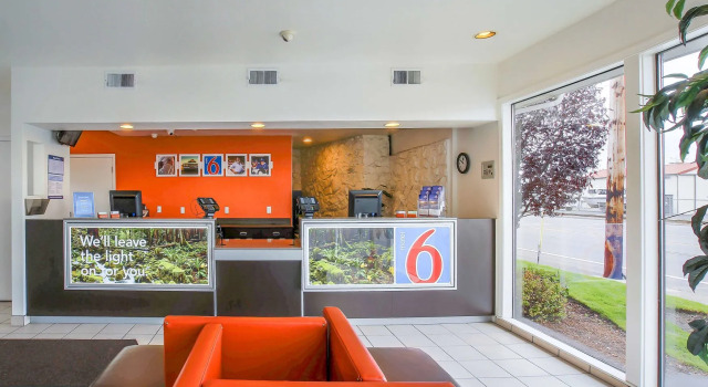 Motel 6 Coos Bay #1244, Prenota Motel Coos Bay 