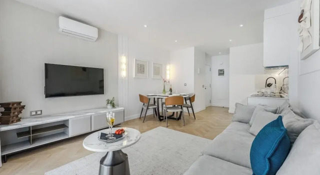Апартаменты Luxury SeaShell Suites