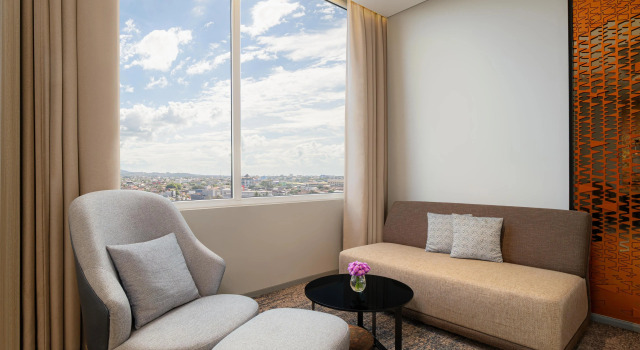 Полулюкс Radisson Lampung Kedaton