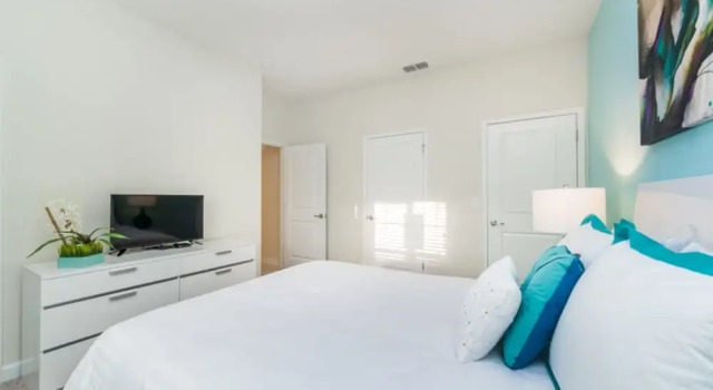 Вилла Rent a Luxury Townhome on Storey Lake Resort, Minutes From Disney, Orlando Townhome 1004