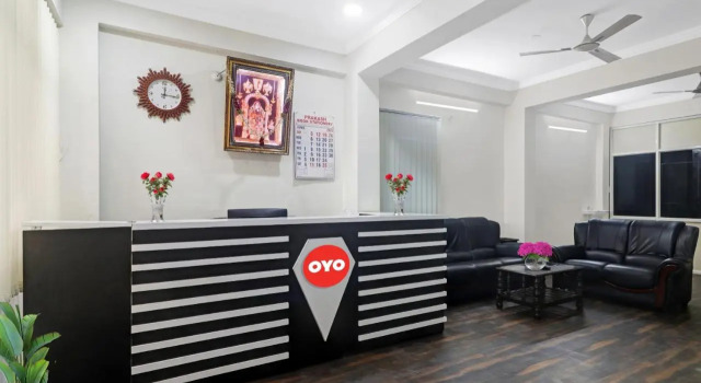 OYO 91495 Hotel Vijay Laxmi Residency, Rezerwuj Hotel Hajdarabad 