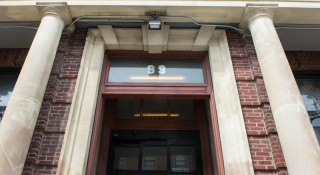 Кровать в общем номере YMCA Greenpoint - Shared Bath