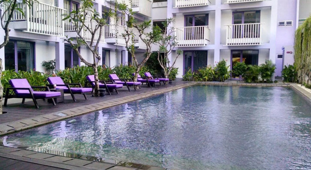 Люкс Conjioo Hotel Kuta Managed By MHM