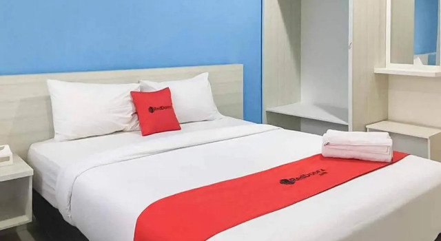 RedDoorz Plus @ Panorama Villas Batu