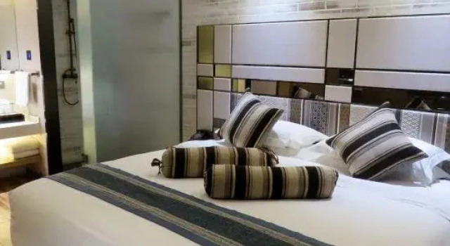 Двухместный люкс Deluxe Xi'an Long March Milaso Hotel