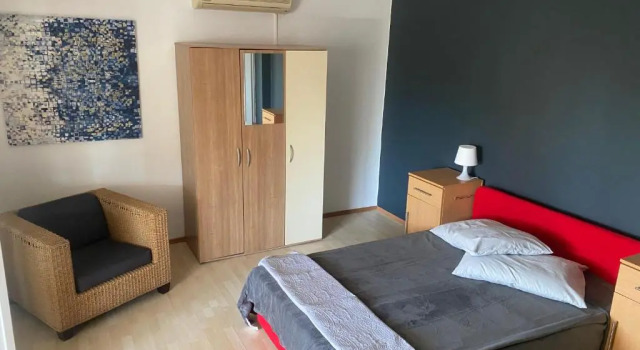 Dub center apartment II, Забронировать Апартаменты/квартира Отели Малинска с парковкой, Парковка