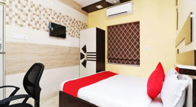 Номер Deluxe Goroomgo Sanjoy Guest House Ruby Tagore Park Kolkata
