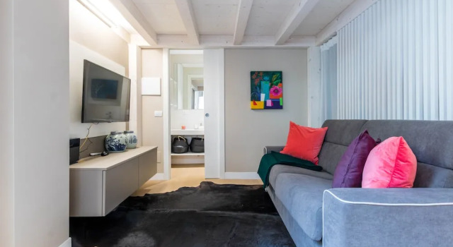 Апартаменты JOIVY Gorgeous Loft For 4 Near Arco Della Pace