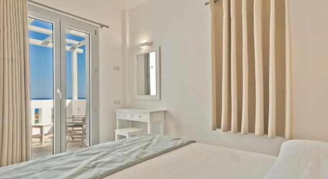 Alsalos villas, Prenota Villa Amoopi 
