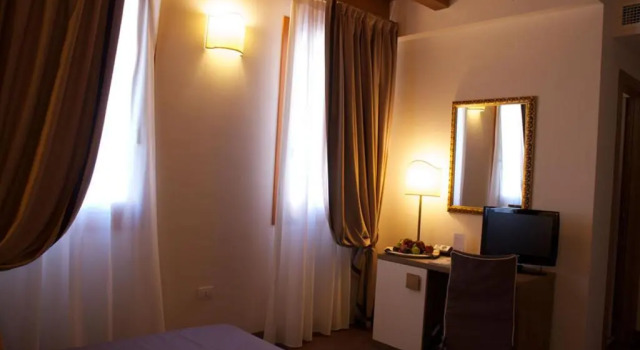 Трёхместный номер Standard UNAHOTELS Eco Hotel Villa Costanza Venezia
