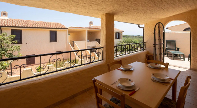 Welcomely - Salsedine, Prenota Hotel Hotel a Agrustos con parcheggio, Parcheggio