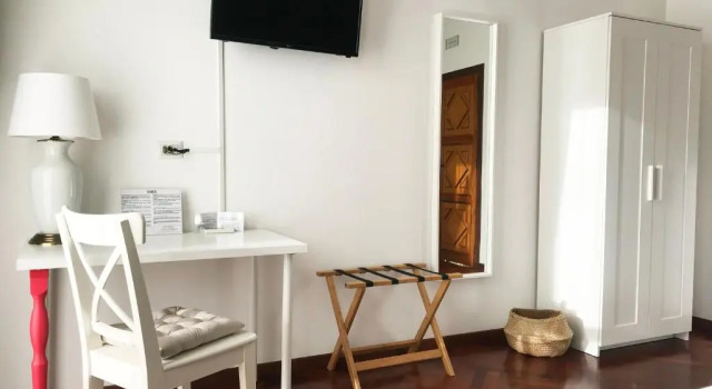 Laurus Sicilian Holiday, Book Hotel Hotels in Sicily with Parking, Parking