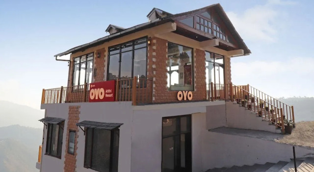 OYO 16870 Atithi Resort, Rezervovat Lázně / Resort Hotely v Chamba s bazénem, Bazén