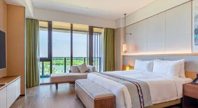 Люкс с видом на озеро Suzhou Yangcheng Lake Guoshou Narada Resort Hotel