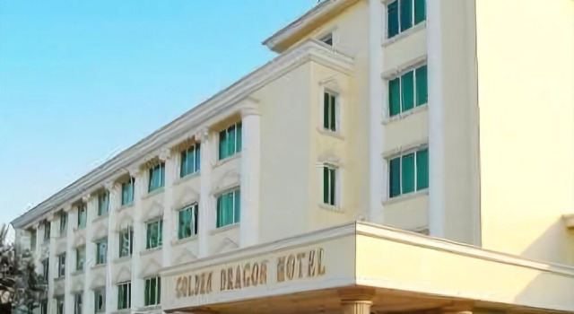 Golden Dragon Hotel(新乡金龙大酒店), Rezervovat Hotel Xinxiang Henan