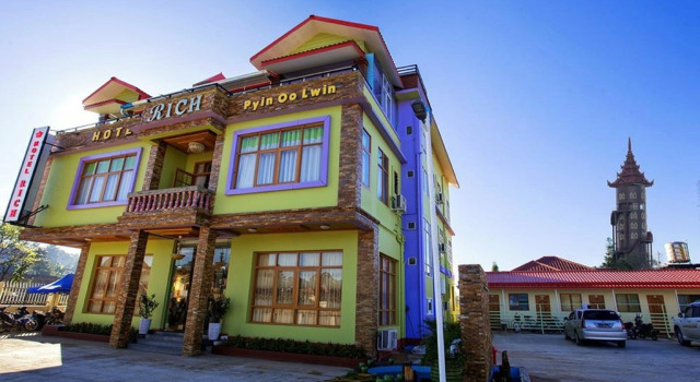 Hotel Rich