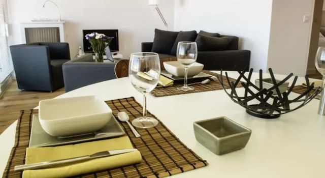 Homestay - Appartements, Забронировать Апартаменты/квартира Апартаменты Монпелье, рядом с Торговая палата Hôtel Saint-Côme, Апартаменты/квартира