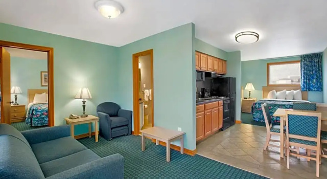 Люкс Mariner Inn And Suites