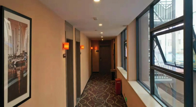 7 Days Premium·Yichang Yiling, Varaa Hotelli Yichang Hubei