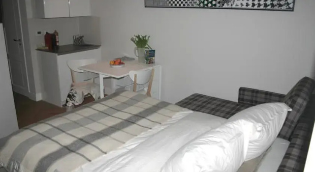 Modern Studio in a Central Location, Забронировать Апартаменты/квартира Амстердам Норд, рядом с Музей фотографии FOAM