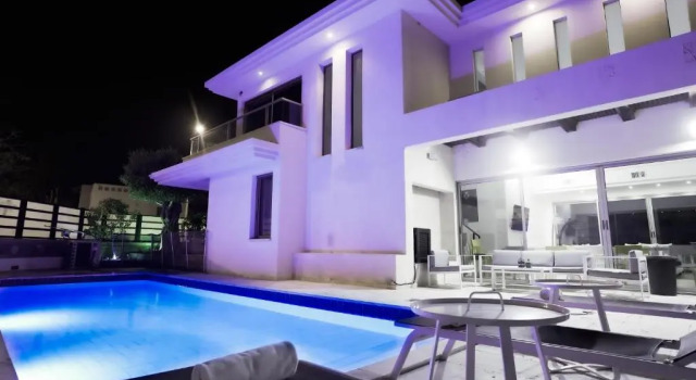 Villa Villa Pomela By Sun And View