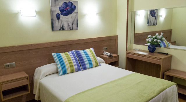 Hotel Caribe Sanxenxo, Prenota Hotel  