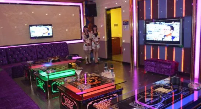 Jinduhui International Hotel (Guiyang Ouyanghai Plaza)