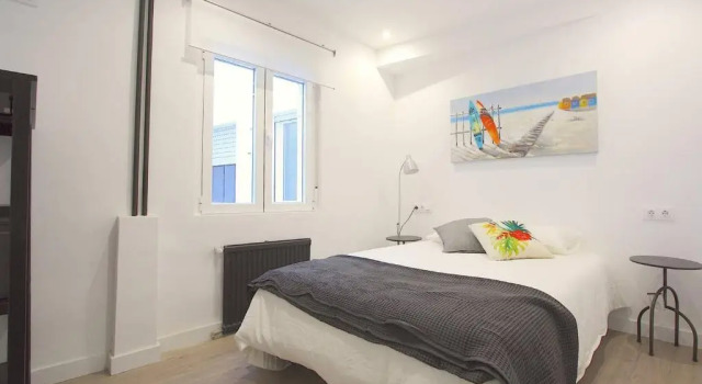 Stunning Apartment for 8 people in Salamanca City by Batuecas, Забронировать Апартаменты/квартира Саламанка Salamanca Province, рядом с Церковь Сан-Маркос
