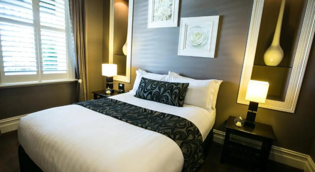 Апартаменты Deluxe Gallery Apartments
