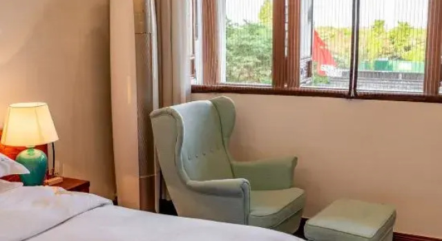Люкс Deluxe Yizhaiyisheng Guesthouse