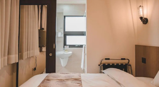 Номер Superior East Town 26 Hotel