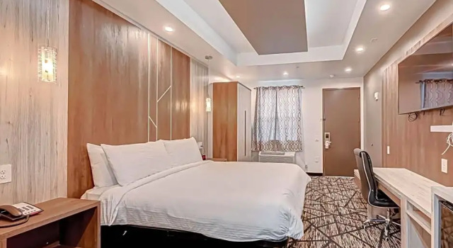 Номер Standard Comfeeni Inn and Suites