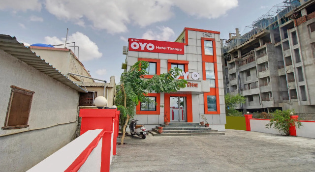OYO 40162 Hotel Tiranga, Забронировать Отель Отели штата Махараштры с завтраком, Завтраки