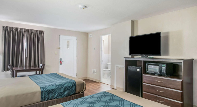 Четырёхместный номер Standard Econo Lodge Mechanicsburg - Harrisburg West