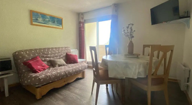 Апартаменты Appt chaleureux 2 - 4 personnes au pied des pistes - draps et linges de toilette non fournis