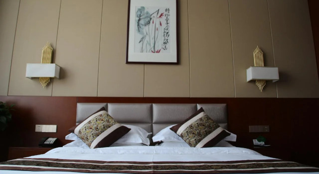 Luyuan Hotel, Varaa Hotelli Yongjing Gansu