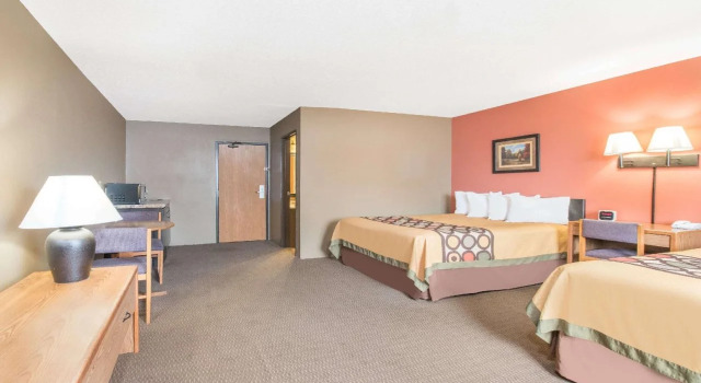 Super 8 by Wyndham Warroad, Rezerwuj Hotel Warroad Minnesota