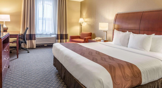 Двухместный номер Standard Quality Inn & Suites Seville
