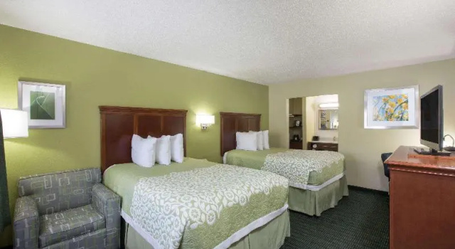 Standard Zimmer Days Inn & Suites by Wyndham Big Spring
