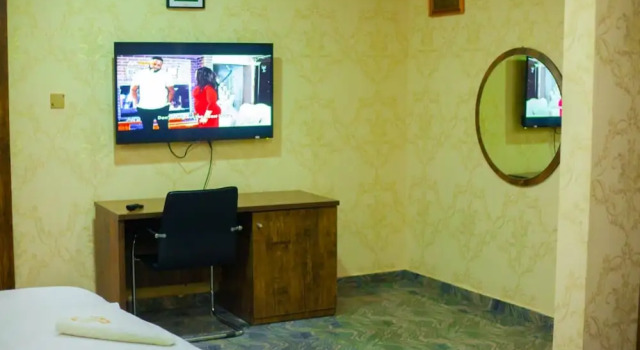 Номер Deluxe Ronkibog Crystal Hotel & Suites